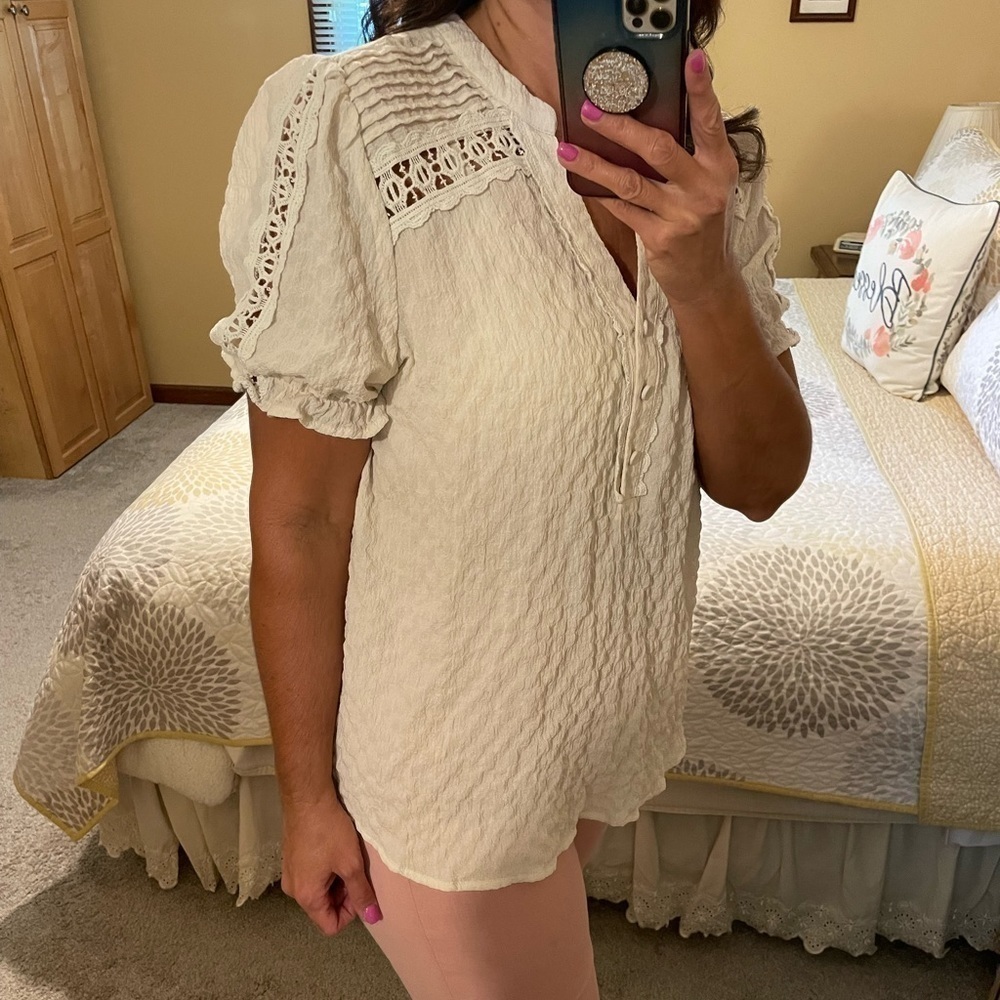 CRINKLE material short sleeve blouse size 1XL
